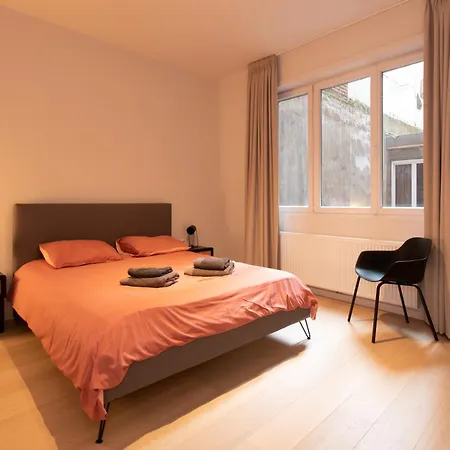 Deluxe 4 With Casino View At The And Free Parking Apartament