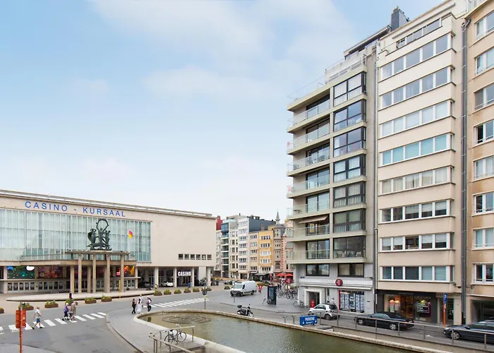 Deluxe 4 With Casino View At The And Free Parking *