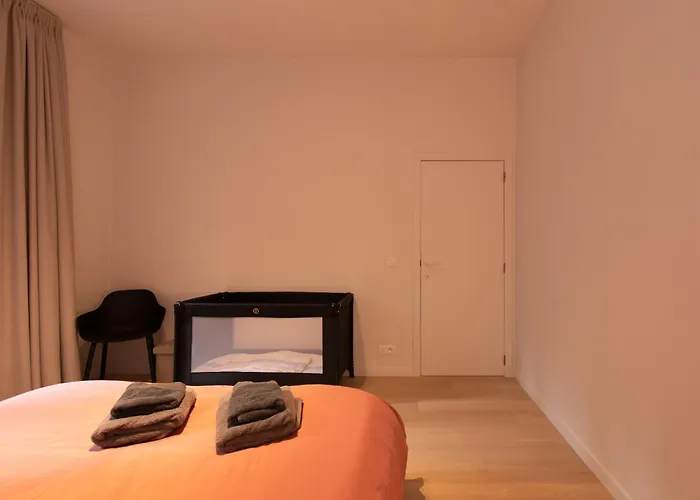 Deluxe 4 With Casino View At The And Free Parking *